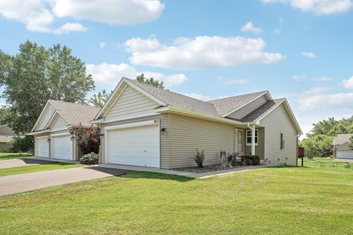 7633 Fox Creek Ct, Rockford, MN, 55373-4555 | Card Image