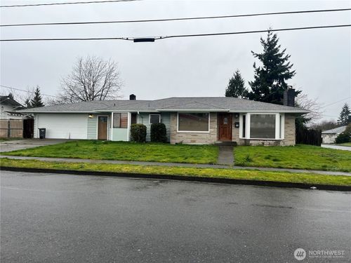 15 L St Ne, Auburn, WA, 98002-4435 | Card Image