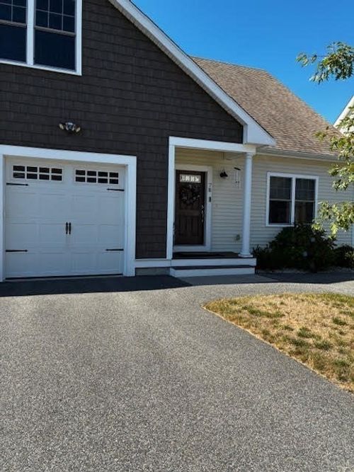 unit-7b-637 Gifford St, Falmouth, MA, 02540-3086 | Card Image