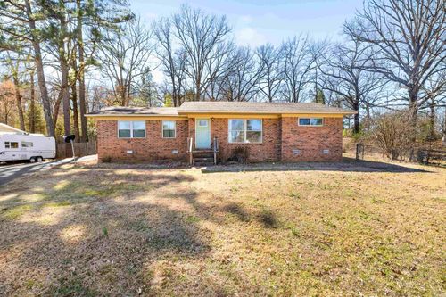 2318 W Lakeview, Benton, AR, 72015 | Card Image