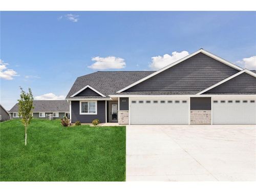615 Field Point St, Roberts, WI, 54023-4100 | Card Image