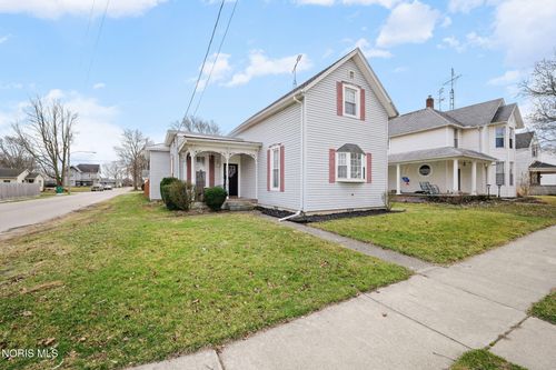 131 E South St, Mc Comb, OH, 45858-9513 | Card Image