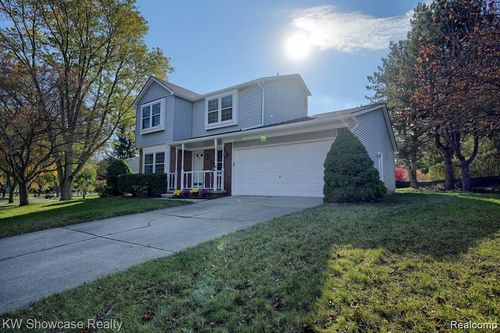 24509 Simmons Dr, Novi, MI, 48374-3068 | Card Image