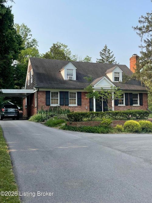 11900 Spring Garden Ln, Anchorage, KY, 40223-1464 | Card Image