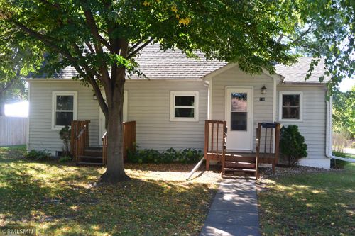 730 17th Street E, Glencoe, MN, 55336 | Card Image