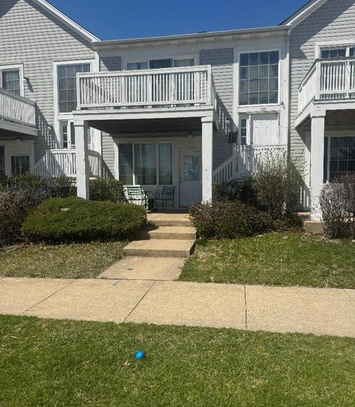 368 Main St, Park Forest, IL, 60466-2056 | Card Image