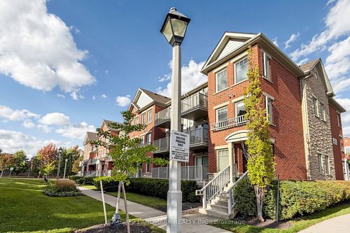 68-3250 Bentley Dr, Mississauga, ON, L5M0P7 | Card Image