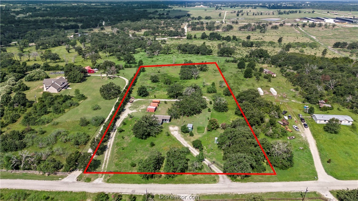 Chisolm Trl, Navasota, TX 77868