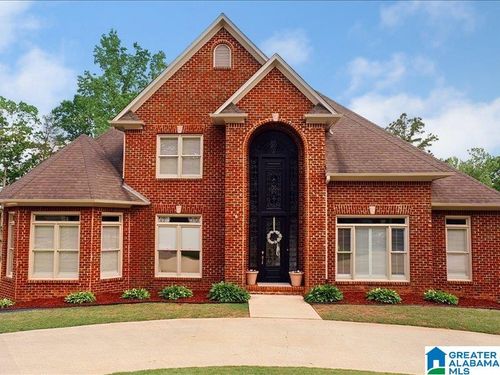 302 Palace Dr, TRUSSVILLE, AL, 35173-1064 | Card Image