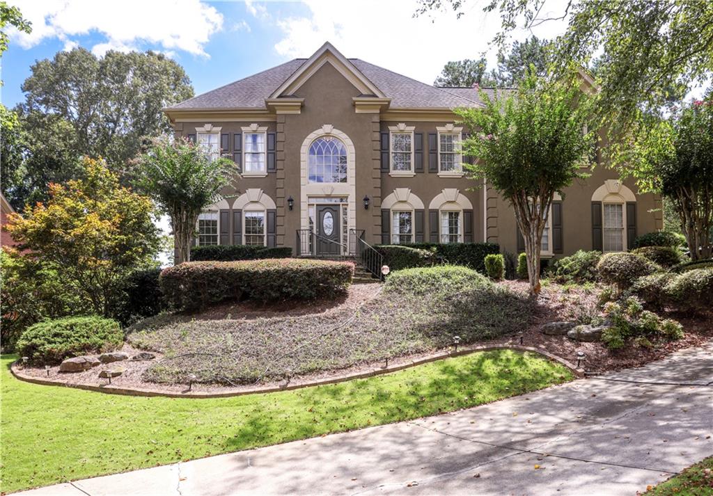 Rain Willow Ln, Johns Creek, GA 30097