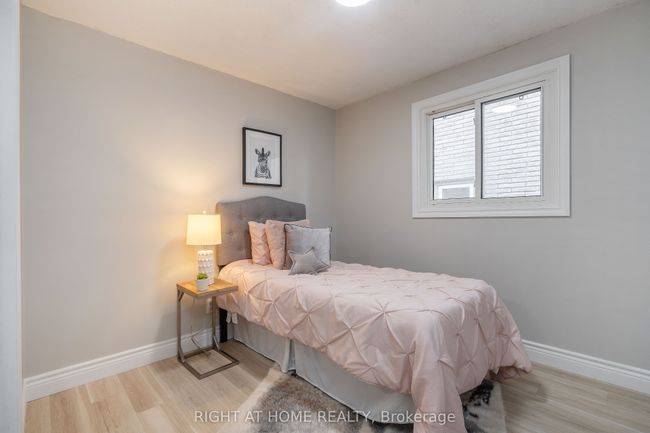 296 Clifton Downs Rd, House other with 3 bedrooms, 2 bathrooms and 4 parking in Hamilton ON | Image 15
