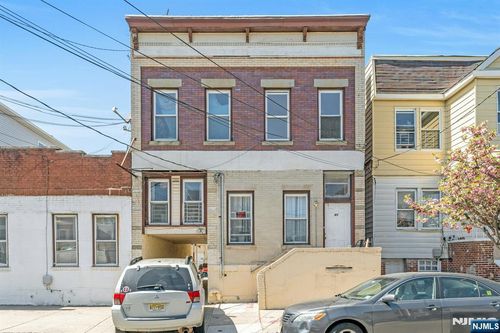 41 Heckel St, Belleville, NJ, 07109-4029 | Card Image