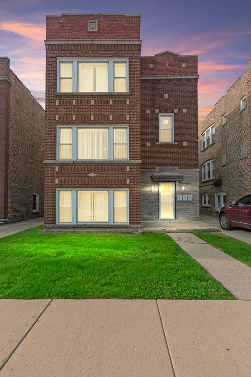 2-323 Memorial Drive, Calumet City, IL, 60409 | Card Image