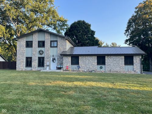 105 Byram Blvd, Martinsville, IN, 46151-1318 | Card Image