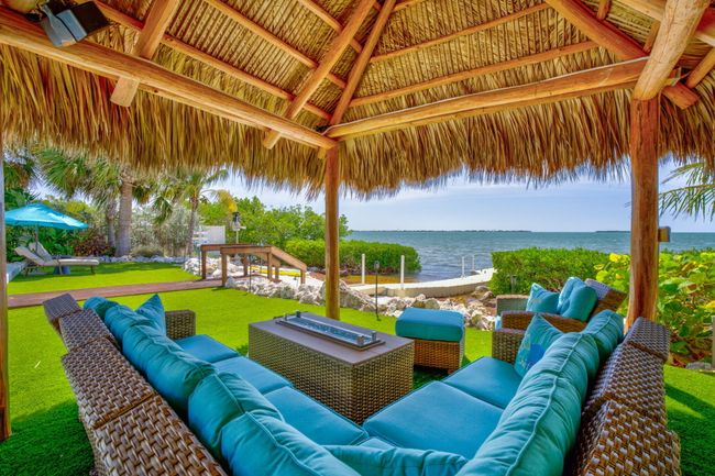 Tiki | Image 39