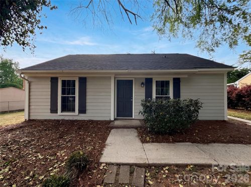 3215 Braewick Pl, Charlotte, NC, 28227-6607 | Card Image