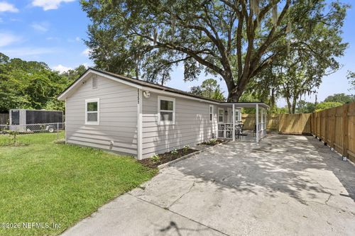 8151 Mariner Street, Jacksonville, FL, 32220 | Card Image