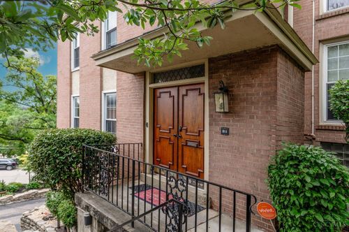 854 Rue De La Paix, Cincinnati, OH, 45220-1064 | Card Image