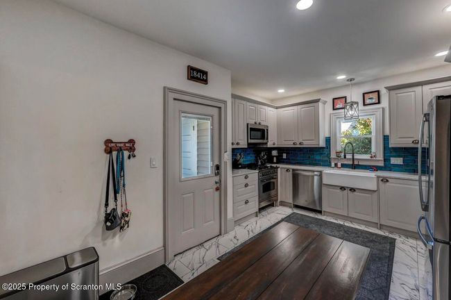112 Weatherby St 26 Large | Image 29