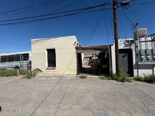 607 S Florence St, El Paso, TX, 79901-2952 | Card Image