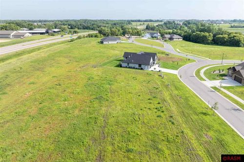 2018 Saba Blvd, Mankato, MN, 56001-5733 | Card Image