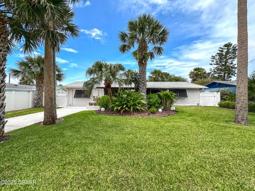 322 N 5th St, Flagler Beach, FL, 32136-3368 | Card Image
