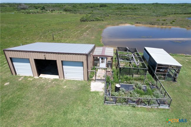 446 Gibb Blvd, House other with 3 bedrooms, 2 bathrooms and null parking in Seadrift TX | Image 10