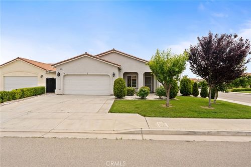 4670 N Constance Ave, Fresno, CA, 93722-8659 | Card Image