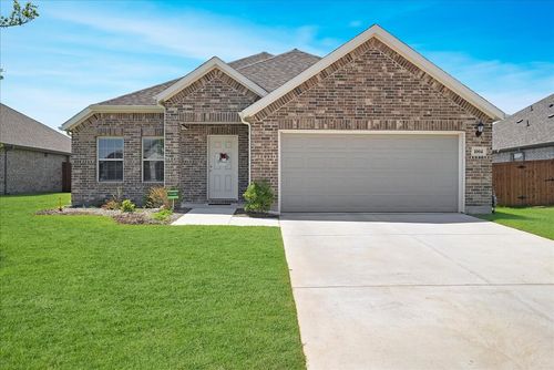 1004 Pineview Ln, Fort Worth, TX, 76140 | Card Image
