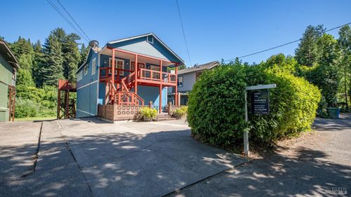 15627 Riverside Dr, Guerneville, CA, 95446-9547 | Card Image