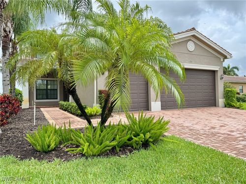 3296 Pacific Dr, NAPLES, FL, 34119-8672 | Card Image