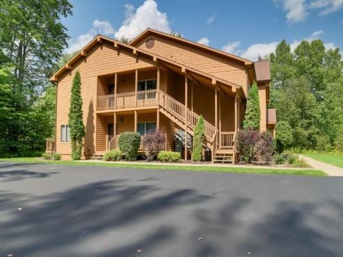 2100 W Schuss Mountain Dr, Bellaire, MI, 49615 | Card Image