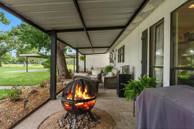 4282 Happy Haven Ln, Home with 4 bedrooms, 2 bathrooms and 2 parking in Midway TX | Image 34