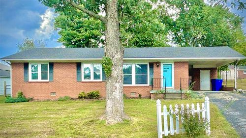 116 Rogers Dr, Auburn, KY, 42206-5251 | Card Image