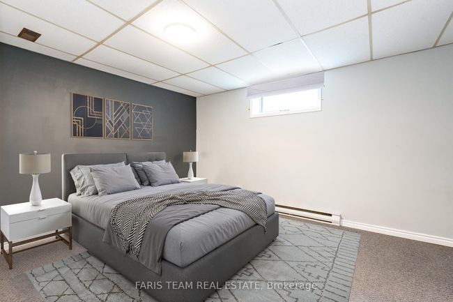 6234 Yonge St, House other with 7 bedrooms, 4 bathrooms and 15 parking in Churchill ON | Image 36
