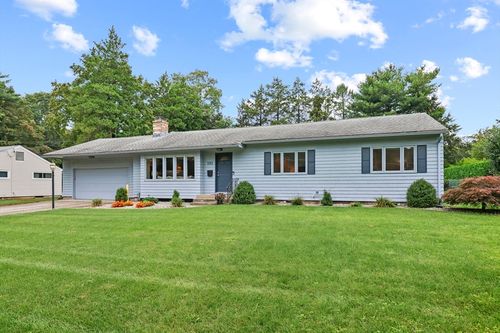 592 Williams St, Longmeadow, MA, 01106-2023 | Card Image