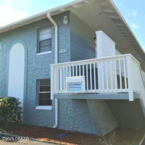 1830 S Palmetto Ave, South Daytona, FL, 32119-8444 | Card Image