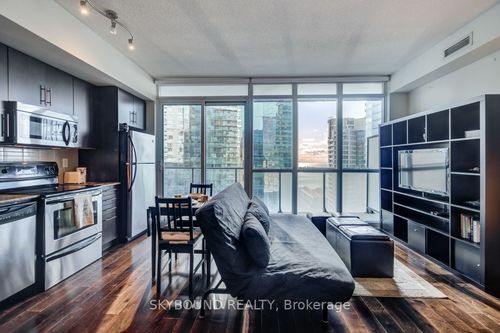 2709-55 Bremner Blvd, Toronto, ON, M5J0A6 | Card Image