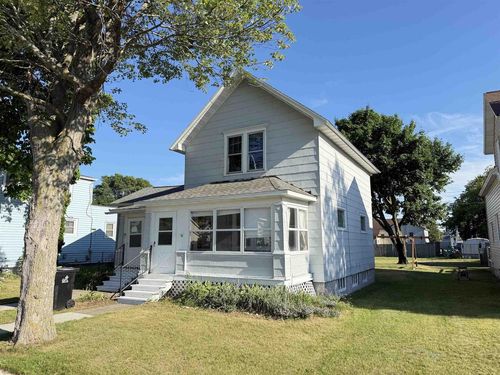 1817 13th Avenue, Menominee, MI, 49858 | Card Image