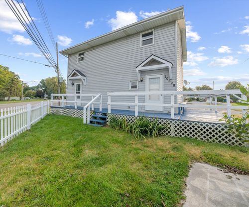 10620 Harold Dr, Luna Pier, MI, 48157-9737 | Card Image