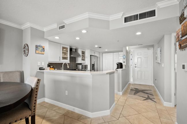 APT-6-2 - 5051 N Highway A1a, Condo with 2 bedrooms, 2 bathrooms and null parking in Hutchinson Island FL | Image 8