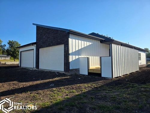 718 Ringgold St, Boone, IA, 50036-2457 | Card Image