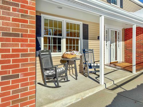 25 Emerson Rd, Durham, NH, 03824-2104 | Card Image