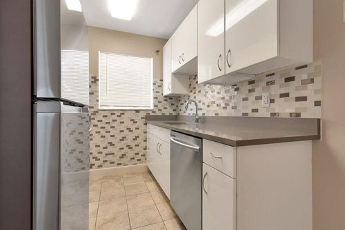 apt-2-222 N Federal Hwy, Lake Worth Beach, FL, 33460-3448 | Card Image