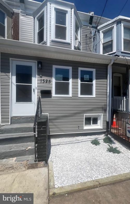 1325 Vandever Ave, WILMINGTON, DE, 19802-4621 | Card Image