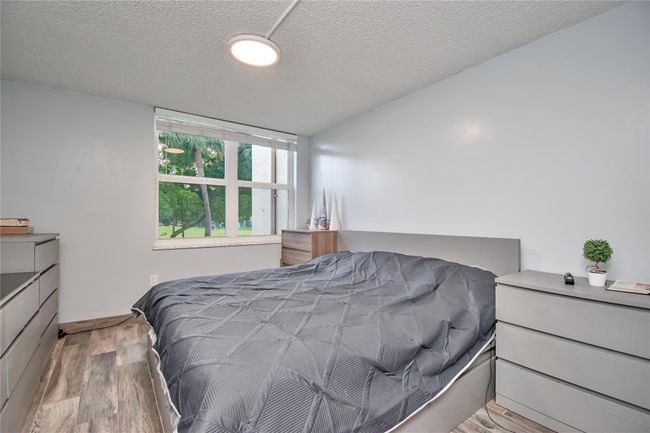 APT-207 - 9410 Tangerine Pl, Condo with 2 bedrooms, 2 bathrooms and null parking in Davie FL | Image 13