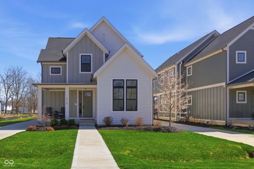 626 S Union St, Westfield, IN, 46074-9302 | Card Image