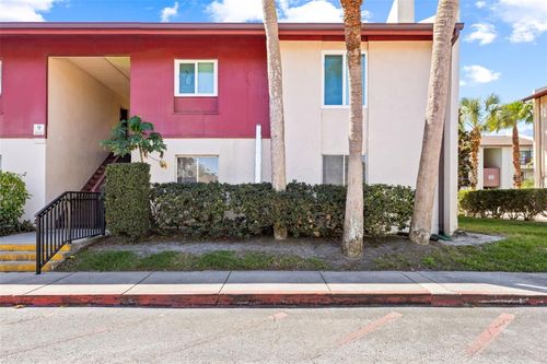unit-44-8601 Huron Ct, TAMPA, FL, 33614-2061 | Card Image