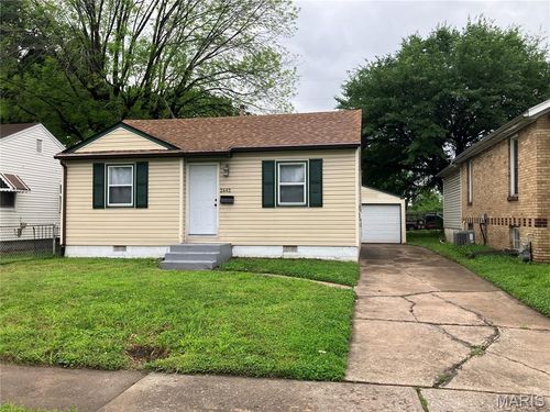 2662 Lincoln Ave, Granite City, IL, 62040-5651 | Card Image