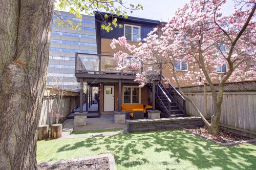 48 Michener Crt, Toronto, ON, M6J3R6 | Card Image